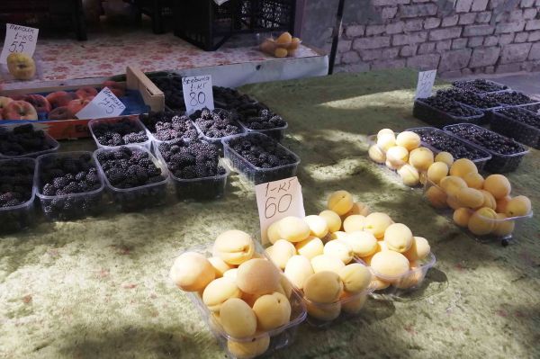 В Краматорске цены на фрукты бьют рекорды: будут ли дешевле