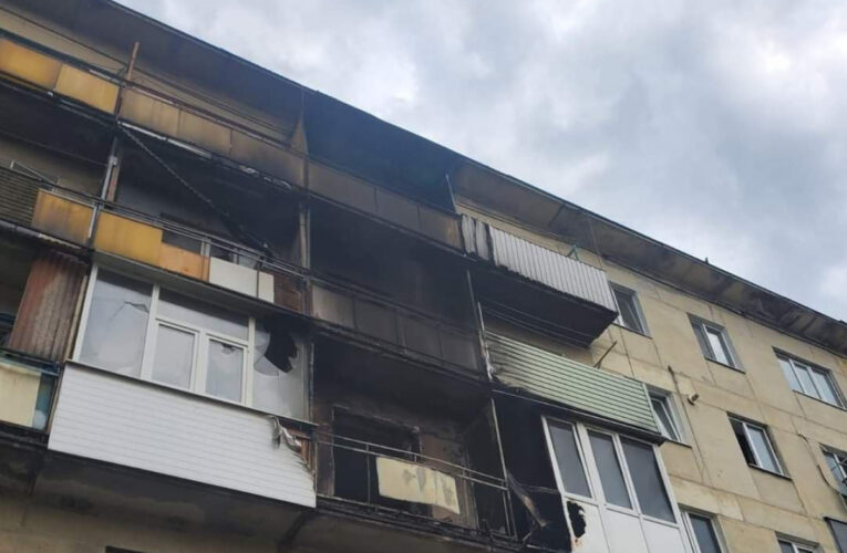 В Луганской области разрушены семь домов, третий раз попали в Лисичанский НПЗ