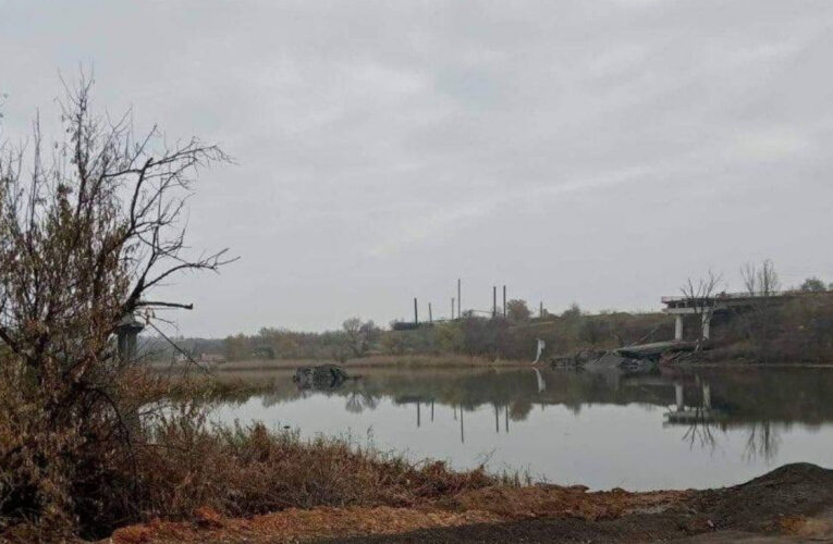 У Херсонській області знищено як мінімум три мости