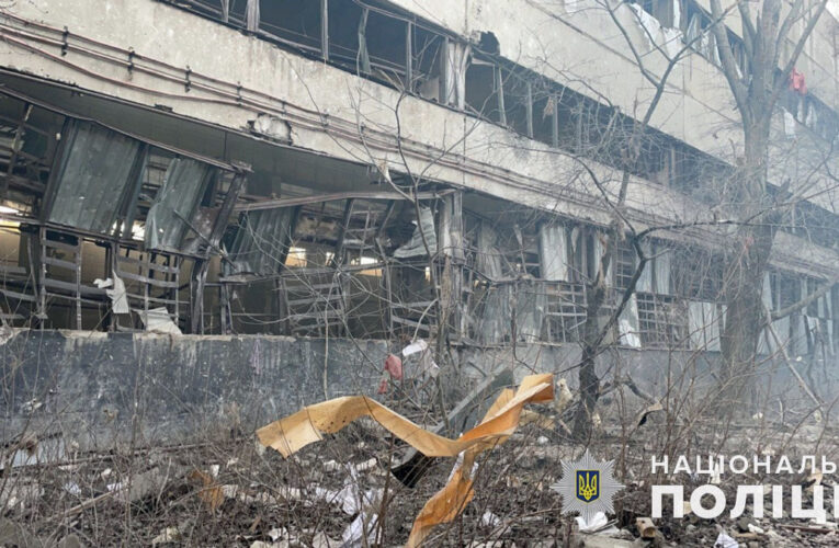 Війська РФ обстріляли Донецьку область ЗРК «С-300», РСЗВ «Град» та артилерією
