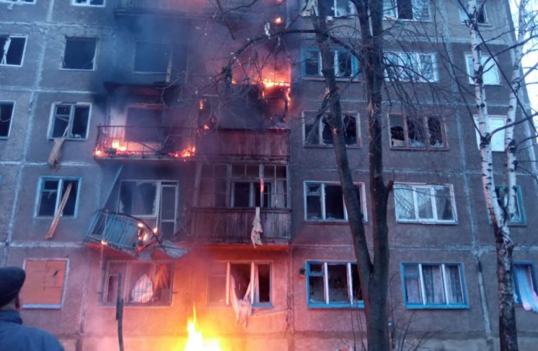 «Прильоти» ракет, пожежі та загиблі: Ситуація в Донецькій області