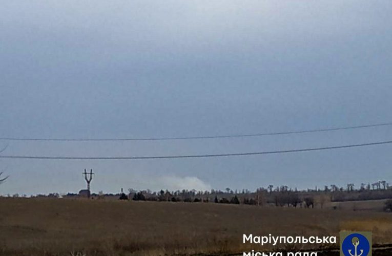 У Маріуполі повідомляють про вибухи в районі аеропорту