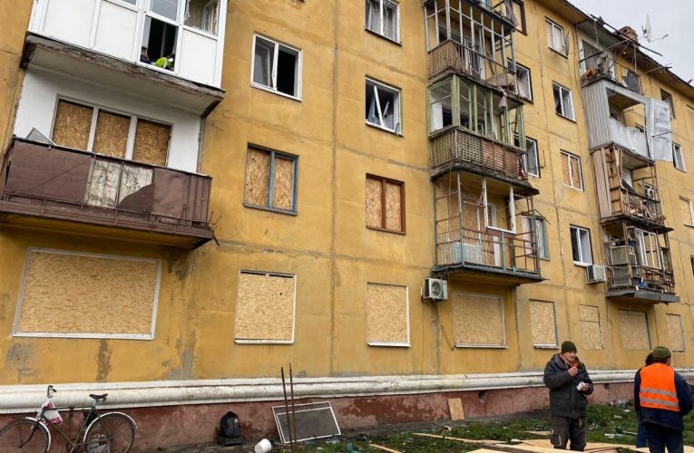 Ракетний удар по багатоповерхівці у Слов’янську: Мер закликав мешканців до евакуації
