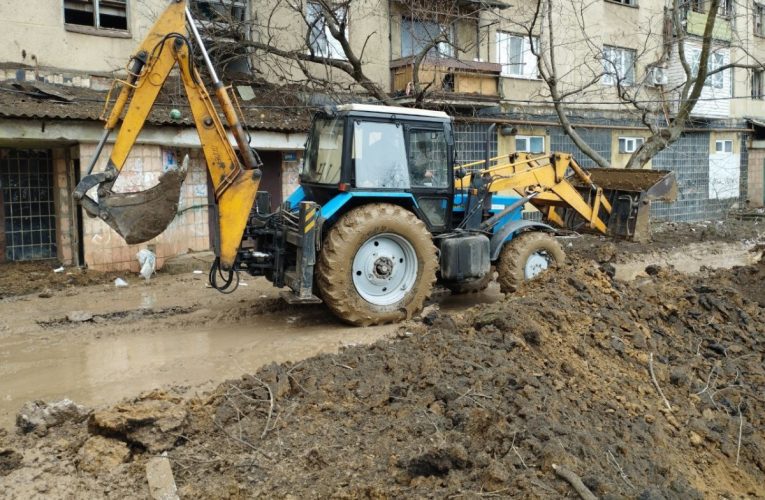 Російські сили завдали п’яти ракетних ударів по Дружківці, сильно постраждав центр