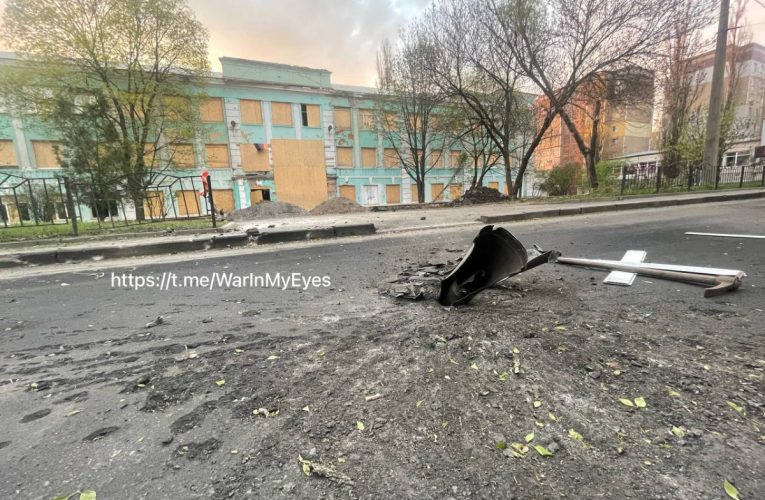 Центр Донецька обстріляли у Великодню ніч: є жертви