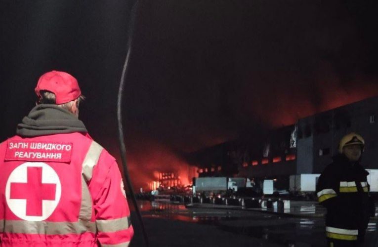 Вночі війська РФ завдали удару по складу Червоного Хреста на Одещині