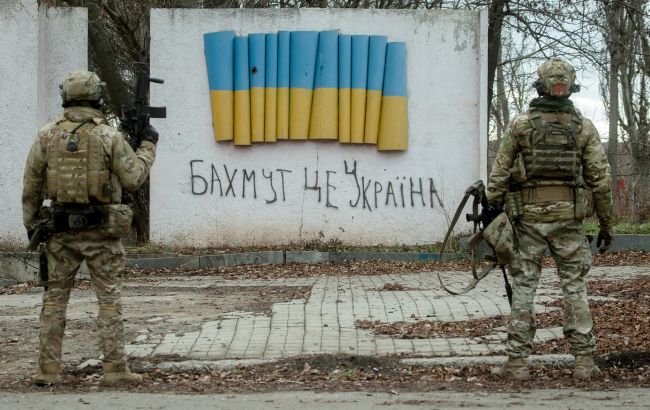 Захисники України захоплюють позиції під Бахмутом та наступають під Запоріжжям
