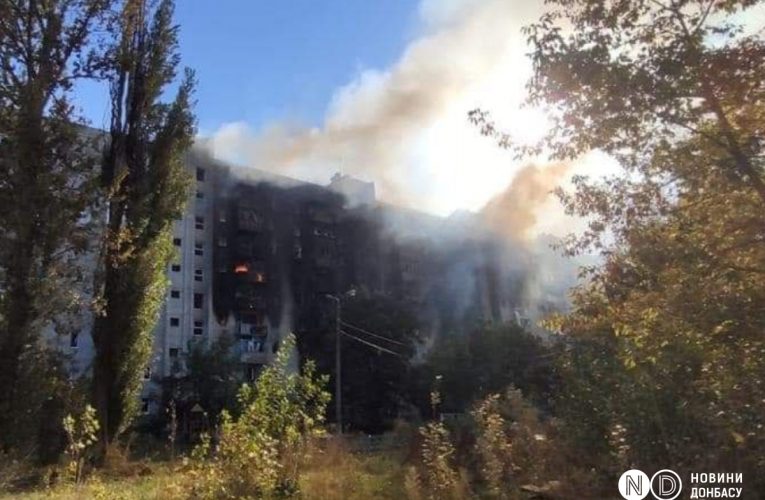 В Авдіївці танки обстріляли житловий будинок