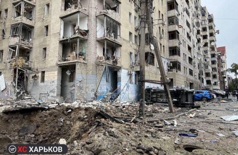 Війська РФ двічі вдарили по Харкову: Загинула дитина та її бабауся, більше 25 постраждалих