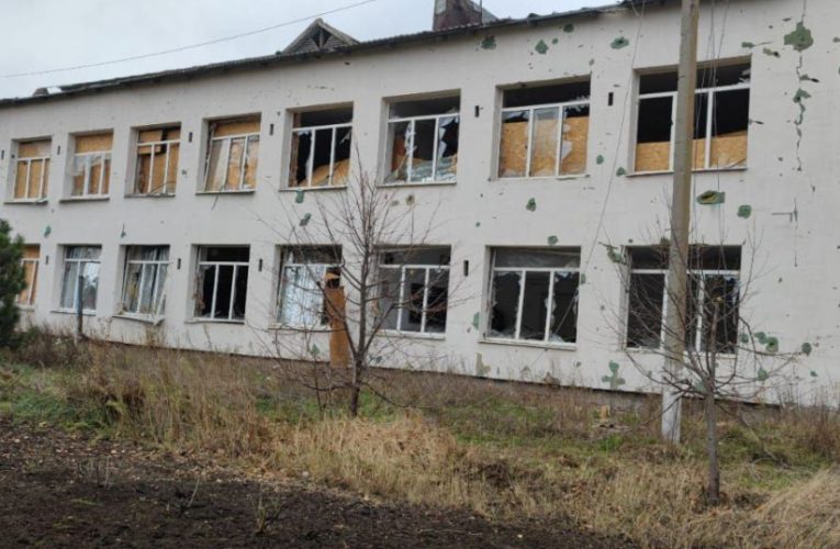 Близько двадцяти населених пунктів Запоріжжя за добу зазнали обстрілу росіян — ОВА