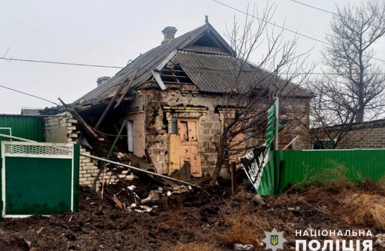 Окупанти за добу атакували 10 населених пунктів Донеччини: є руйнування