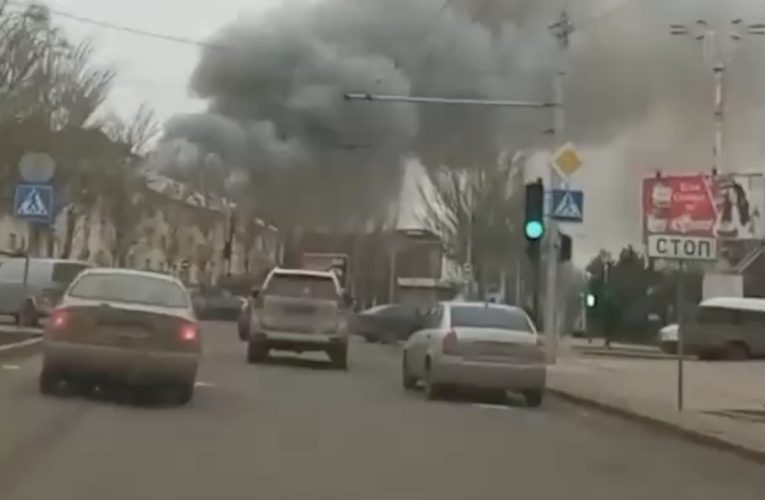 У центрі Донецька влучили у військову базу сил РФ