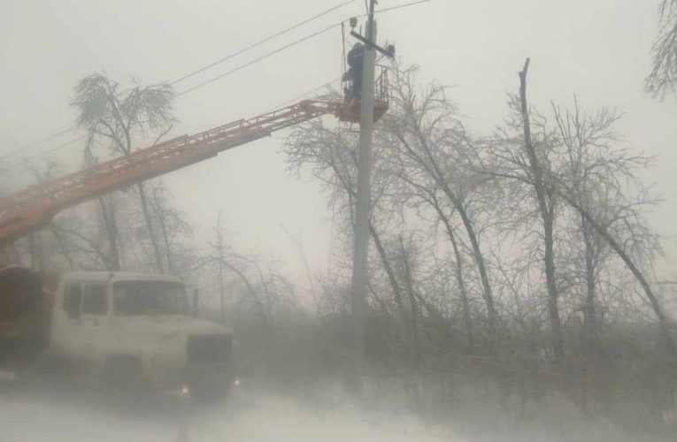 На Донеччині відновили світло для 386 тисяч сімей — ДТЕК
