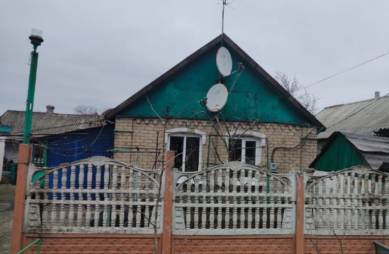Армія РФ вранці обстріляла місто Гірник: постраждала дитина, є руйнування