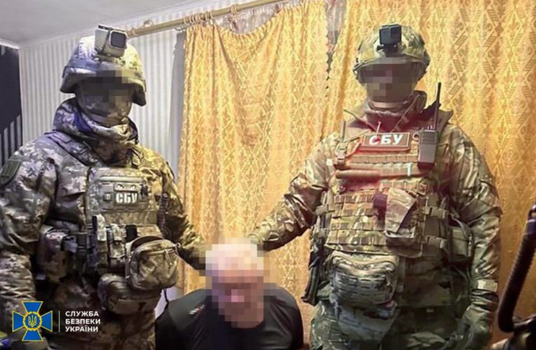 Охоронець дитсадка у Запоріжжі наводив російські ракети на будинки українців
