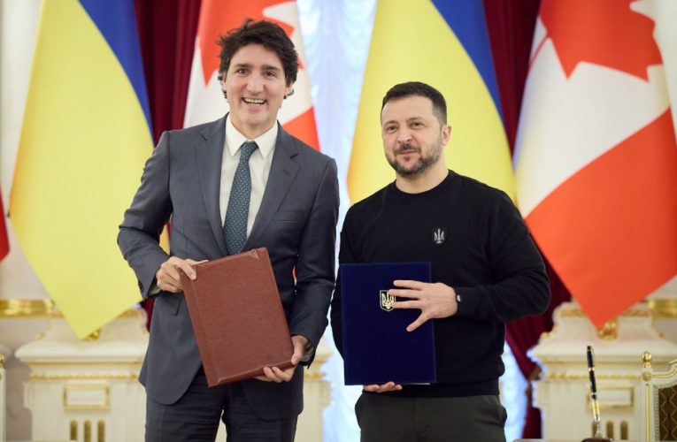 Україна підписала угоди про гарантії безпеки з Італією та Канадою