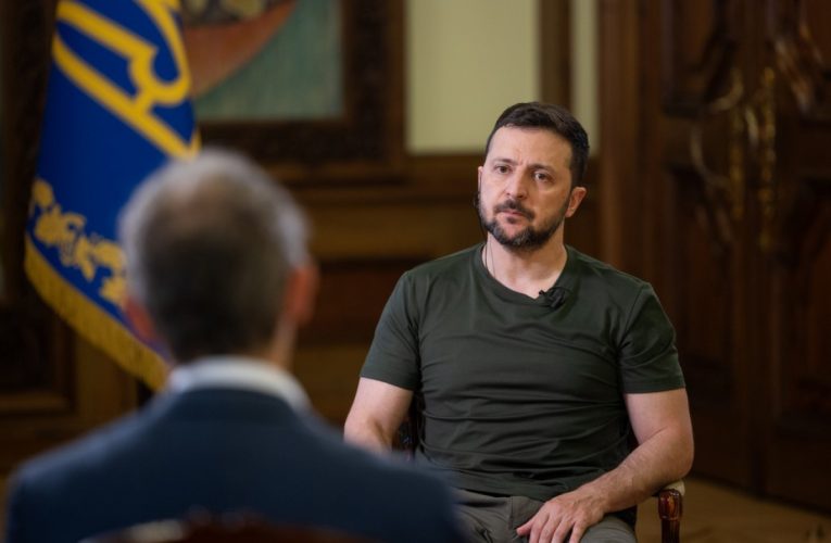 На Донбасі зараз більше боїв, ніж на Харківському напрямку – Зеленський
