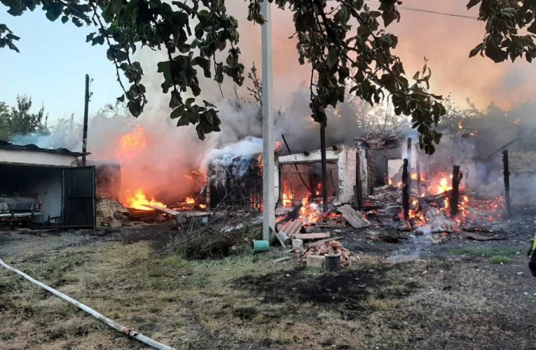 Російські війська 16 разів обстріляли населені пункти Донецької області