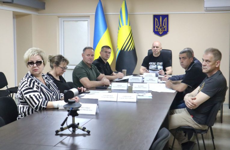 На Донеччині ухвалили рішення про евакуацію сімей із дітьми з деяких населених пунктів. Звідки евакуюватимуть