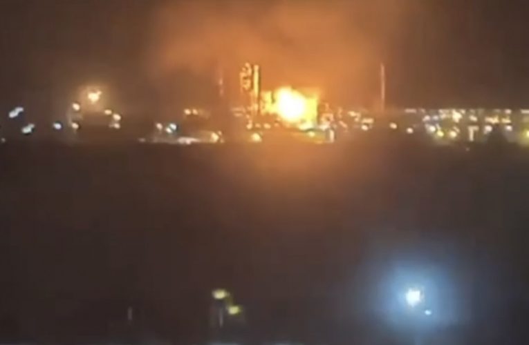 На Волгоградському НПЗ в Росії внаслідок удару дрона спалахнула пожежа
