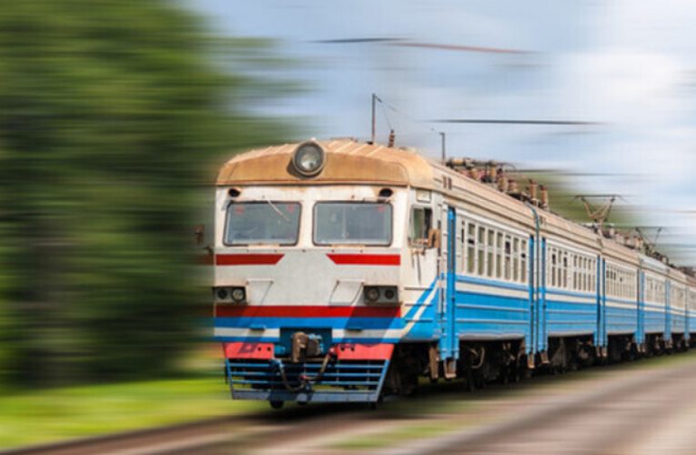У розклад руху електричок в Донецькій області внесли зміни та оголосили про запуск нового маршруту на Харків