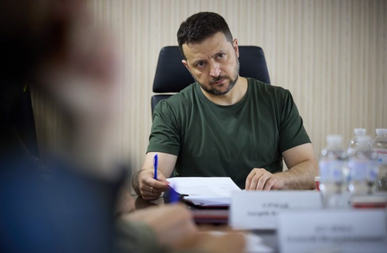Філашкін розповів Зеленському стан готовності третьої лінії фортифікацій на Донеччині
