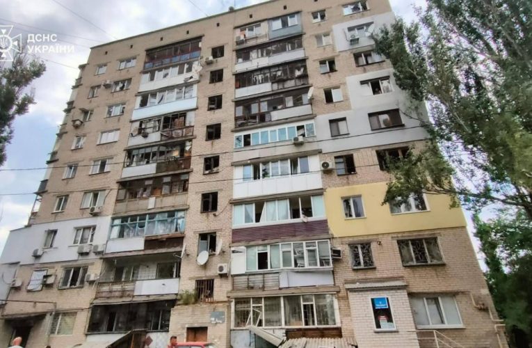 Російський удар по Миколаєву: серед загиблих — дитина