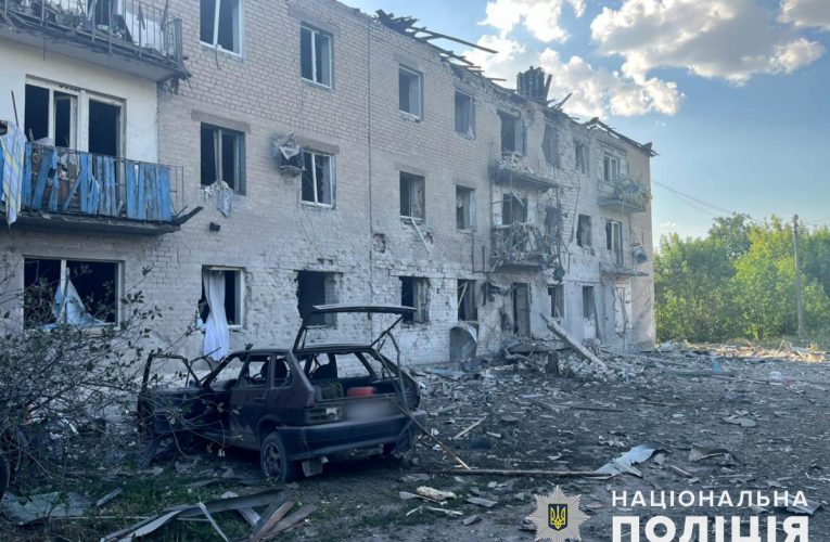 Російські війська обстріляли село під Бахмутом: є поранений