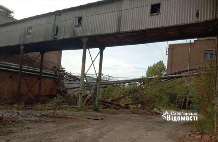 Слов’янський олійножировий комбінат ріжуть на метал: він був одним із найбільших комплексів України – ЗМІ