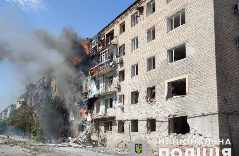 У Торецьку постраждала людина, у Сіверську — пошкоджено житловий будинок: поліція розповіла про наслідки атак за добу