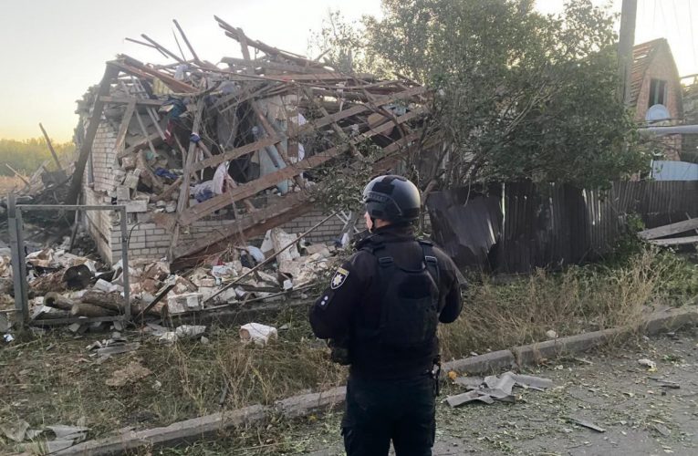 Росіяни 30 разів обстріляли Донеччину: зруйновано житлові будинки