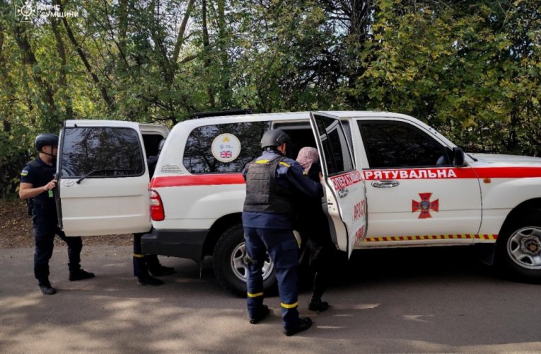 Рятувальники евакуювали дітей і людей похилого віку з двох районів Сумської області