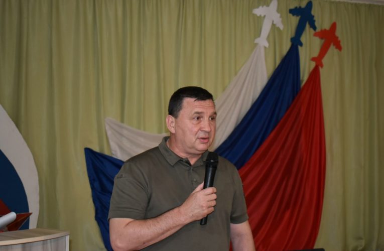 Забезпечив узурпацію влади у місті: СБУ повідомила про підозру «меру» окупованої Амвросіївки на Донеччині