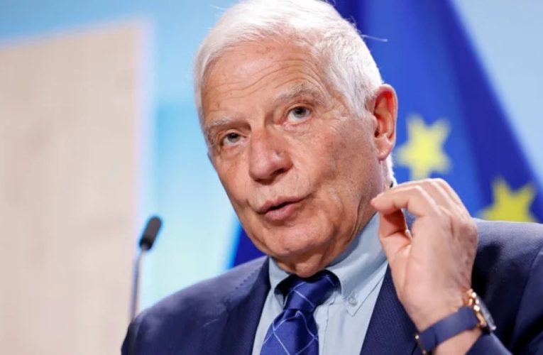 Україна повинна мати можливість застосовувати далекобійне озброєння вглиб РФ — Боррель