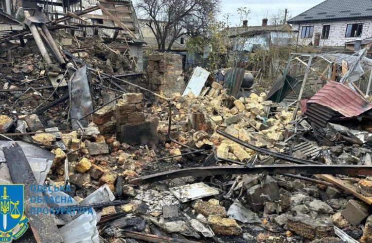 Російські дрони атакували Одесу: є жертви та руйнування