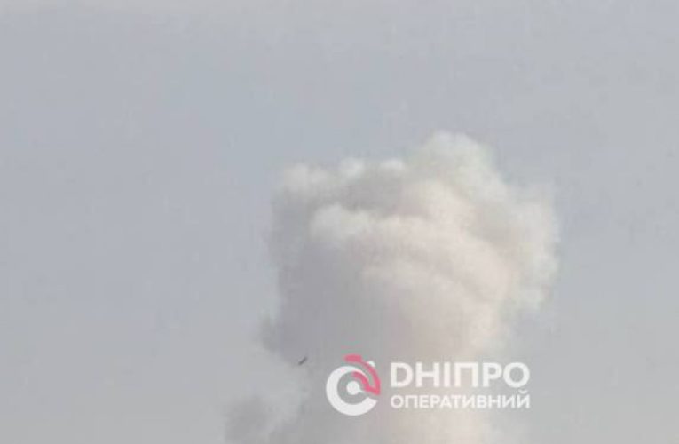 Росія вдарила ракетою по Дніпру