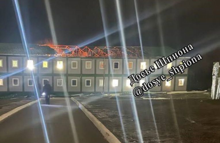 Безпілотники вдарили по будівлі штабу мотострілецької дивізії армії РФ у Воронезькій області