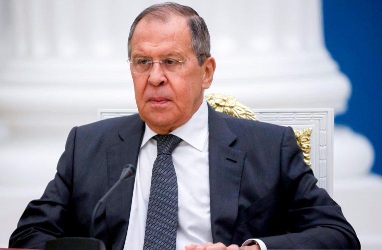 Росія не візьме участі у Саміті миру, навіть якщо отримає запрошення — Лавров