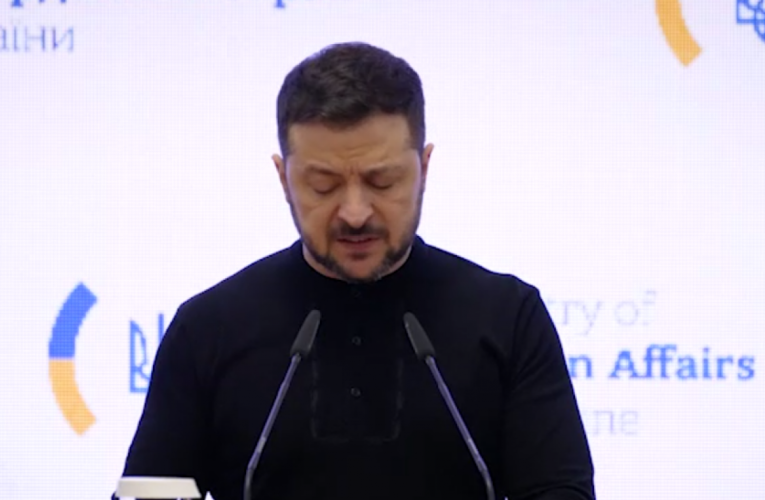 Зеленський сказав, що 2025 рік має стати для України роком справедливого миру