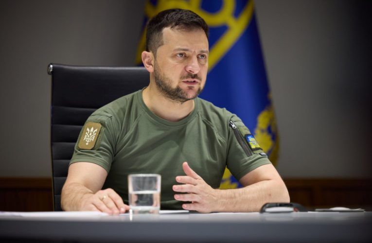 Шуфрич, Бойко та інші: Зеленський підписав указ про нові санкції РНБО