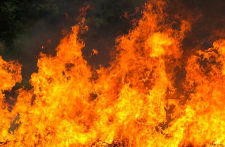 Одна людина загинула і трьох поранено через російський удар по промоб’єкту в Запоріжжі