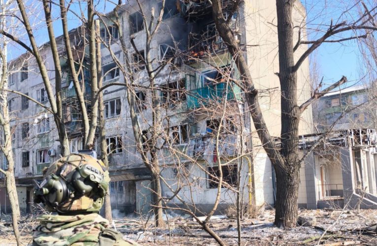Удари по Костянтинівці: місто обстріляли зі «Смерчів» та важкої артилерії, відомо про поранених