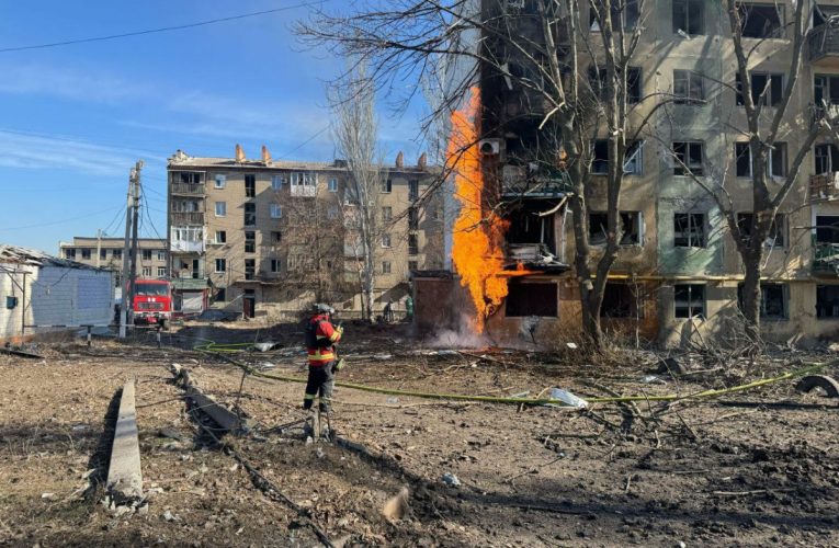 Війська РФ атакували Костянтинівку: скинуто авіаційні бомби, є поранені