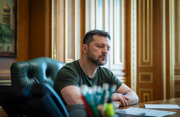 Зеленський двічі поговорив телефоном з Трампом. Що відомо