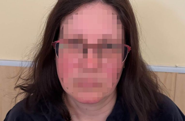 Виправдовувала удари по Маріуполі: мешканці Слов’янська загрожує до 8 років в’язниці