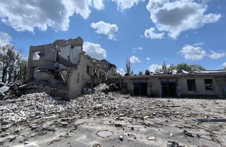 Війська Росії зруйнували будівлю міськгазу у Покровську