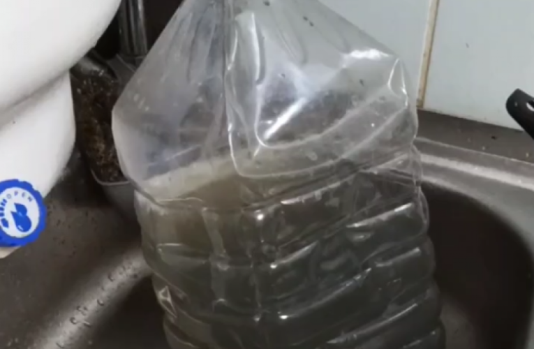 Вода з шахт — жителі Макіївки обурюються якістю води